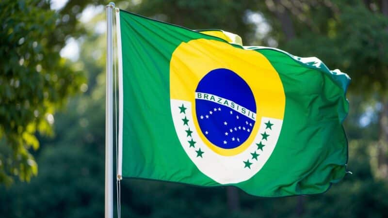 Quantas pentagramas brancas tem na bandeira do Brasil? Entenda a simbologia e o significado