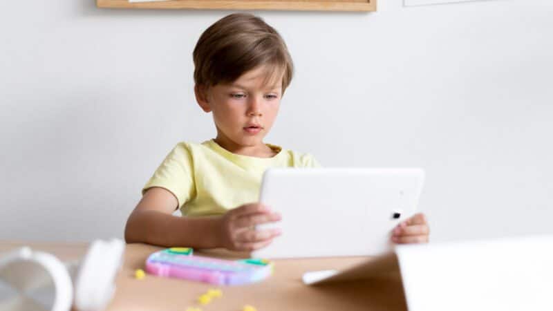 Melhores tablets infantis para estudar em casa