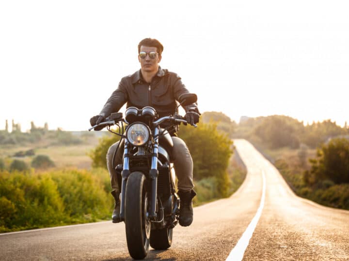 O que saber antes de contratar um seguro de moto?