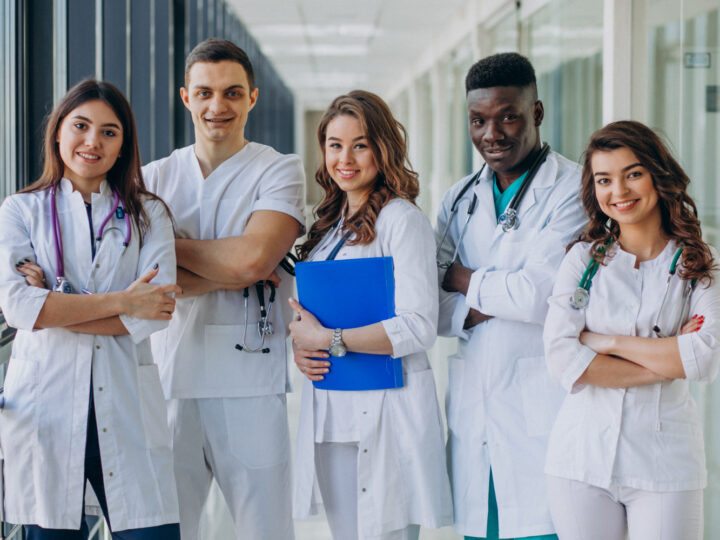 Diferença entre preparação extensiva, intensiva e revisões para residência médica