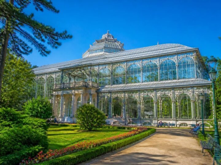 Palácio de Cristal Porto: Jardins Deslumbrantes e Experiências Incríveis