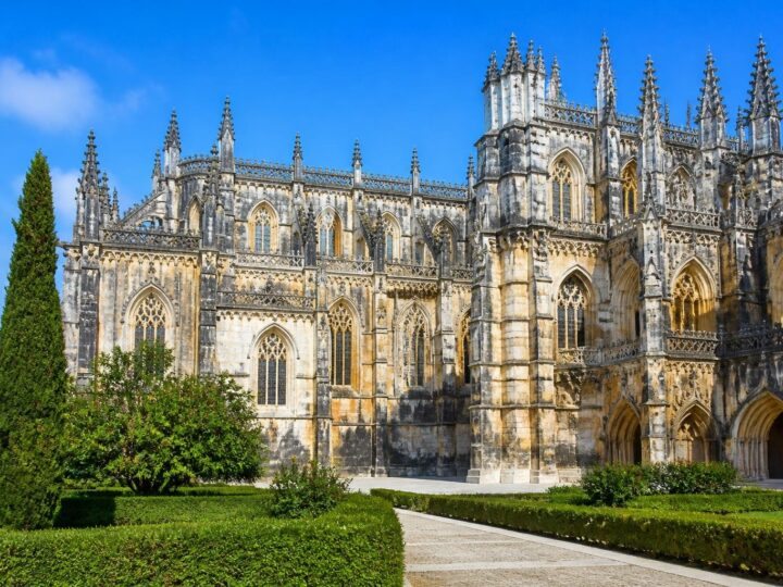 Mosteiro da Batalha: História, Arquitetura e Patrimônio