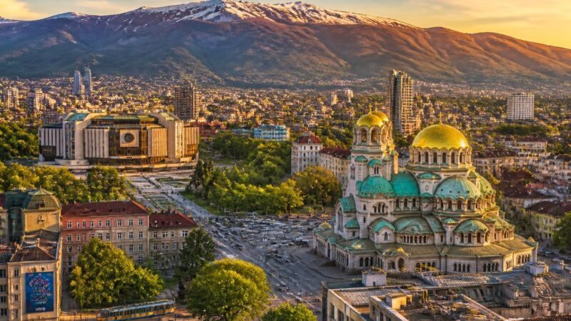 Tudo Sobre Sofia na Bulgária: Guia de Turismo e Cultura