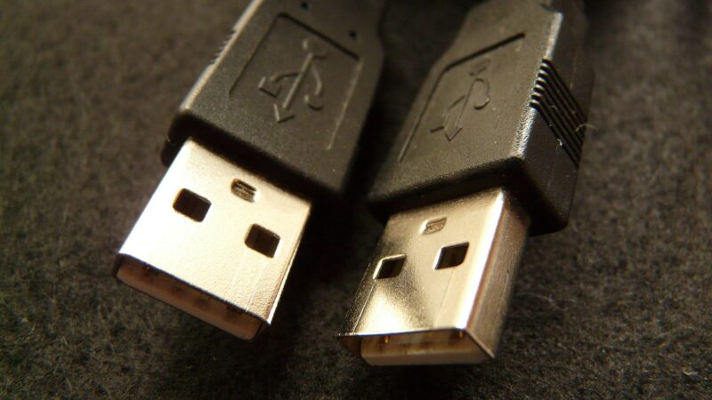 Hub USB ou adaptador USB: qual a melhor opção para gamers? 